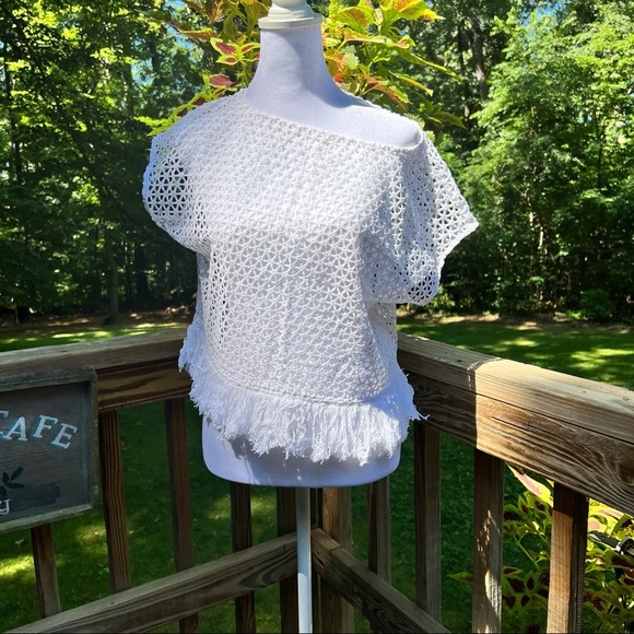 Banana Republic Tops - Banana Republic Fringe White Crochet Top, Peek-A-Boo Gorgeousness, Petite Small